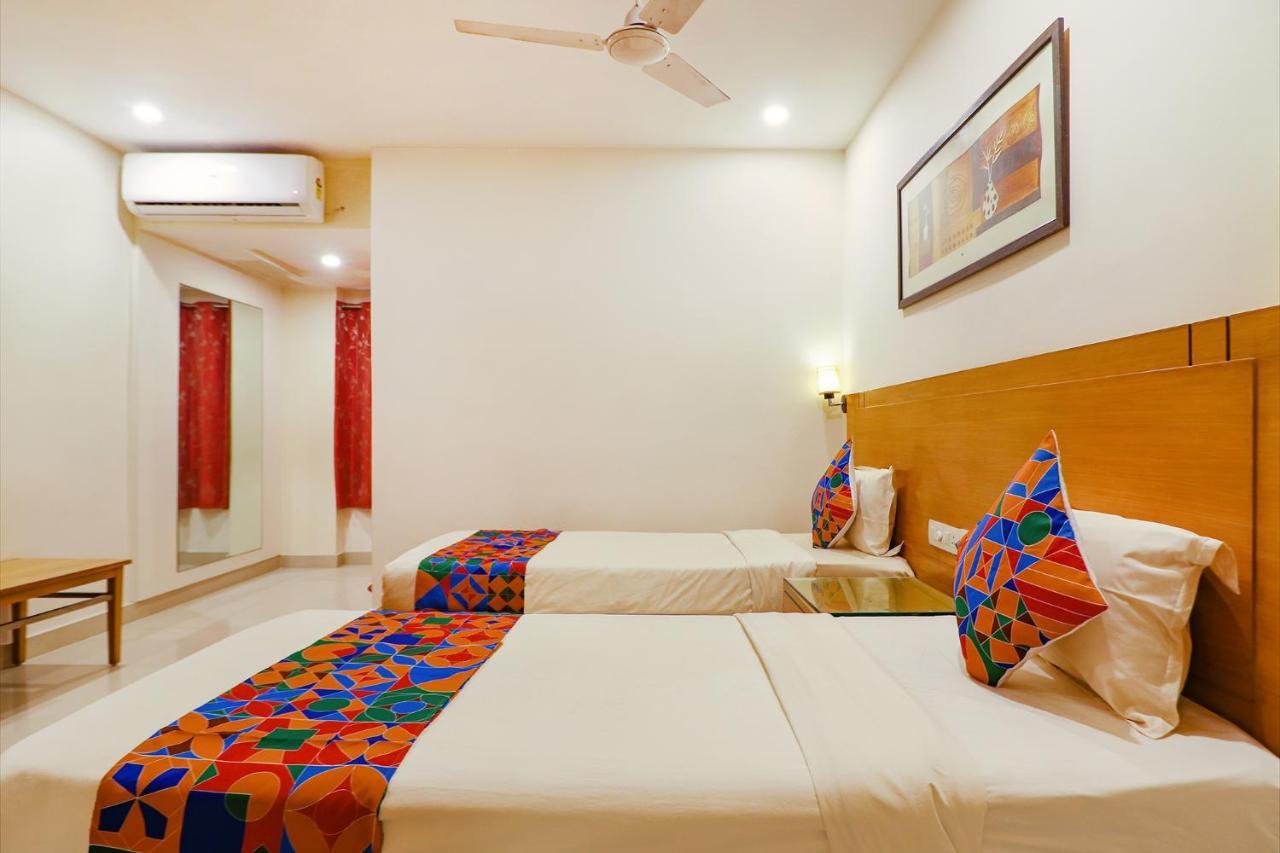 Fabhotel A&M - Nr Lv Prasad Institute, Banjara Hills Хайдарабад Экстерьер фото